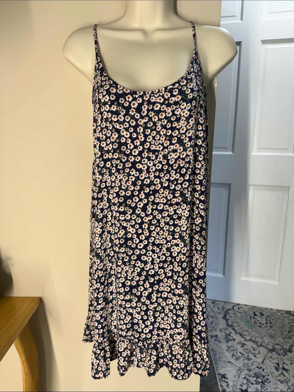 Spaghetti strap floral print ruffle hem dress